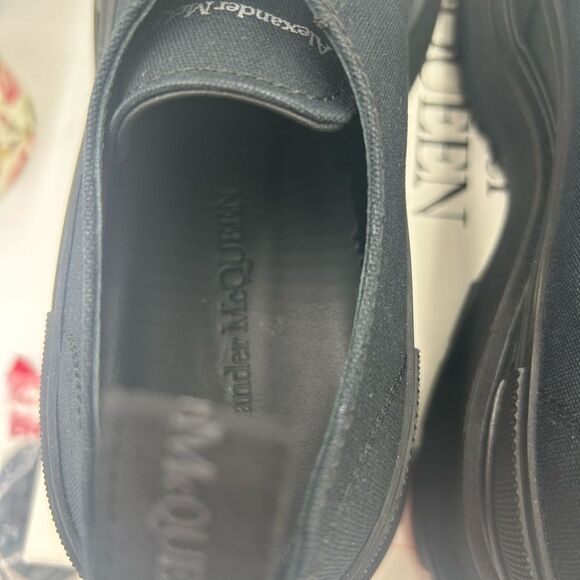 Men's Alexander McQueen low top sneakers size 44.5 made in Italy - Picture 10 of 12